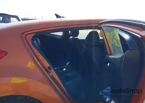 2016 Hyundai Veloster from USA, damaged, VIN KMHTC6AD8GU281049